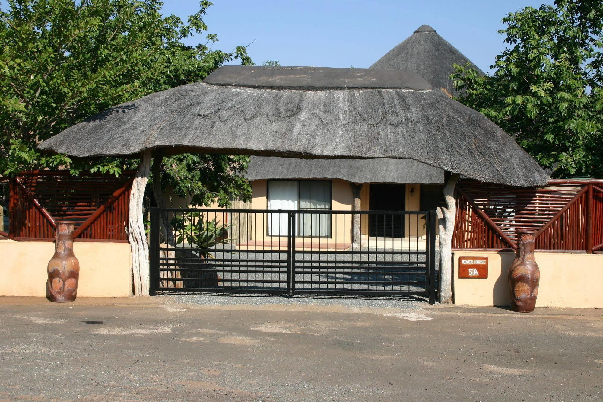 River House Hoedspruit Exterior photo
